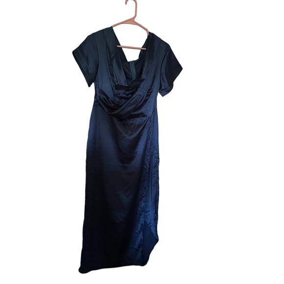 StyleWe Dress - Picture 2 of 4